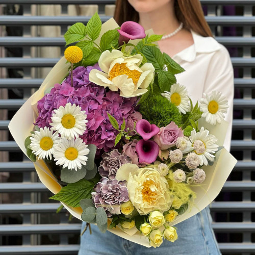 Букет «Чорничка в кремі»