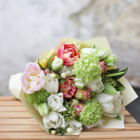 Букет Світла весна