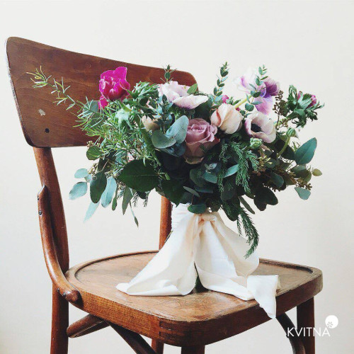 Весільний букет з анемонами