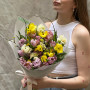 Ароматний весняний букет «Сяюча мить»