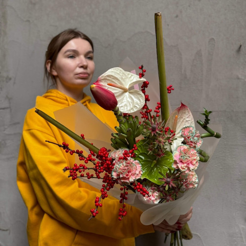 Экзотический букет с веткой банана «Тропическое настроение!»