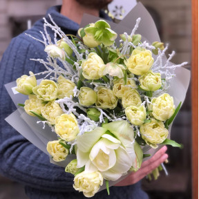 Світлий букет у лаймовому кольорі «Свіжий цитрус»