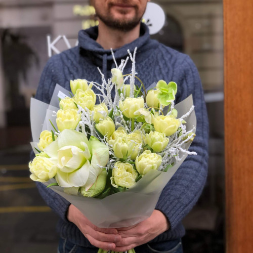 Світлий букет у лаймовому кольорі «Свіжий цитрус»