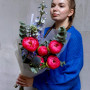 Яркий букет с пионами Coral Charm «Синий луч»