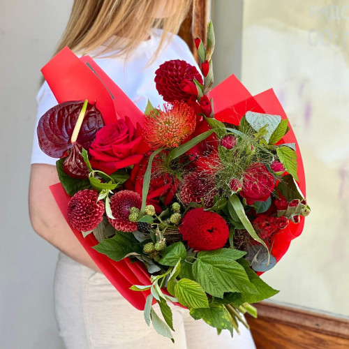 Букет «Бархатная птица»