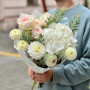 Букет з жоржинами «Світла Любов»