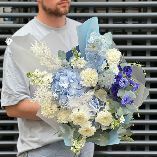 Bouquet «Blue waterfall»