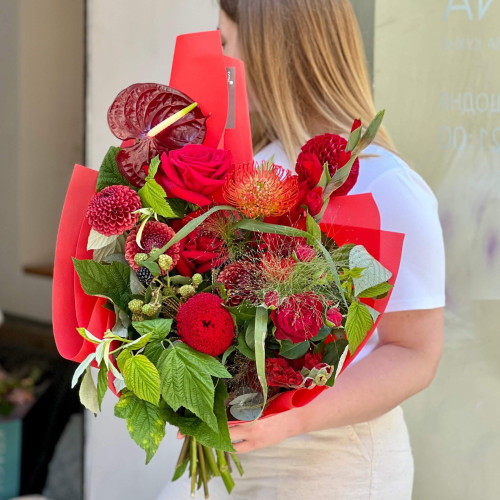 Букет «Бархатная птица»