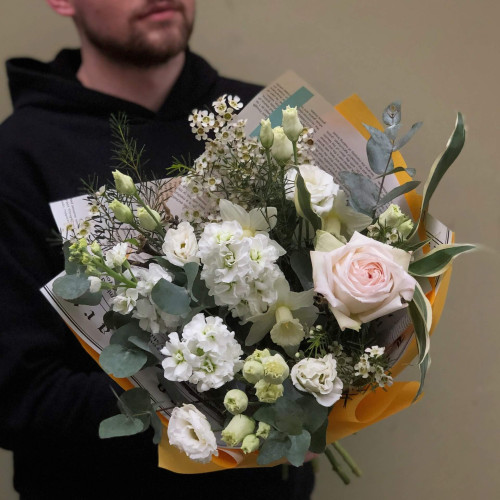 Букет «Квітуча пелюсточка»