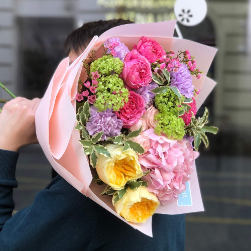 Світлий кольоровий букет «Весняний парк»