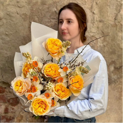 Яскравий теплий ароматний букет «Сонячна весна»