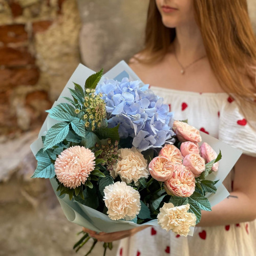 Деликатный букет в пастельных оттенках «Пудровая нежность»
