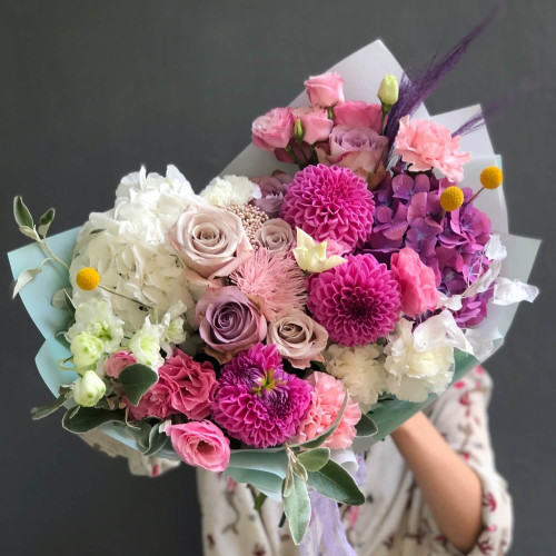 Букет «Малинове мереживо»