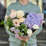 Ніжний букет у пастельних тонах «Бузковий комплімент»