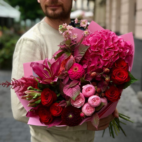 Насичений малиновий букет «Стигле літо»