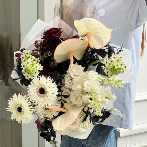Bouquet «Shining Gothic»