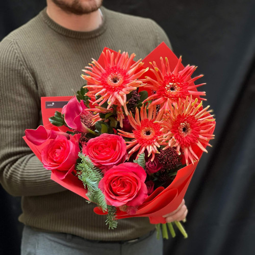 Букет «Рубінова роса»