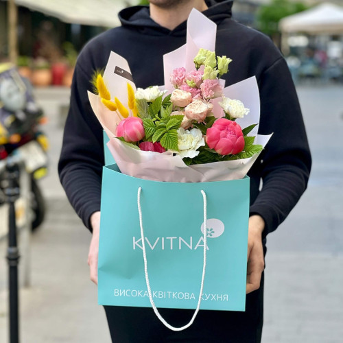 Bright bouquet with peonies «Sweet present»