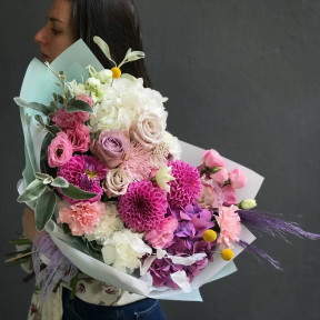 Букет «Рожева вишиванка»