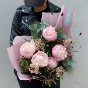 Букет «Півонієва прелюдія»