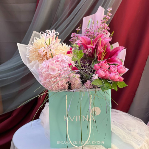 Букет «Відчуття кольору»