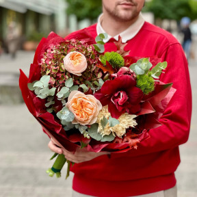 Яскравий букет з амарилісом «Тепла осінь»