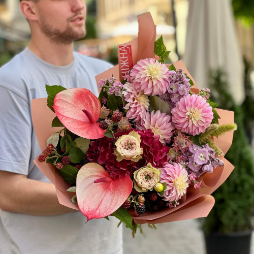 Букет «Рубиновый перелив»