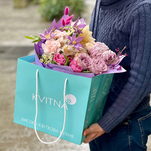 Букет «Пурпуровий метелик»