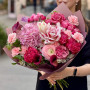 Соковитий букет у рожевих відтінках «Ароматна малина»