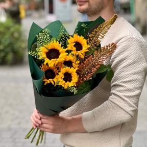 Сяючий букет із соняшників «Вогняний промінь»