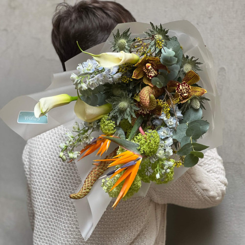 Екзотичний букет зі стреліцією «Мандрівна птаха»