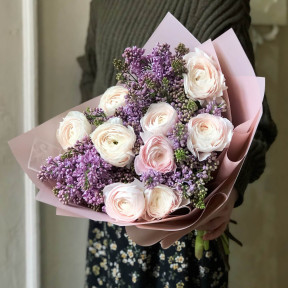 Бузок-Ранункулюс «Ніжний ранок»