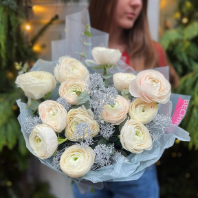 Букет «Сніжний ранункулюс»