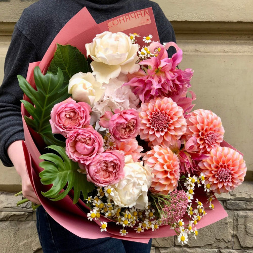 Букет «Оксамитовий ранок»