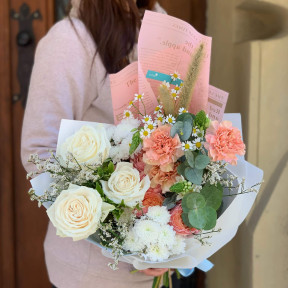 Букет «Персиковий крем»