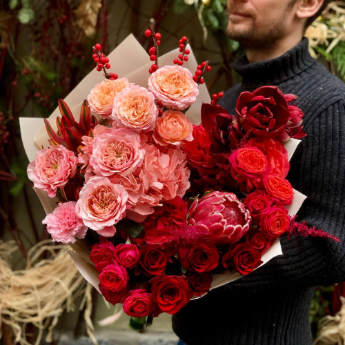 Яскравий зігріваючий букет «Затишне полум'я»