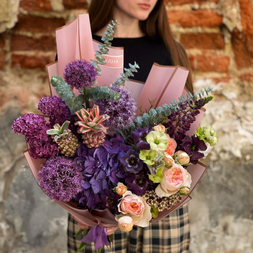 Bouquet «Tropical Night»