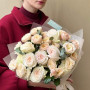 Букет с парфюмированной пионовидной розой White O'Hara «Кремовая элегантность»