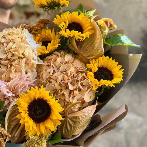 Shining bouquet with sunflowers «Golden Fantasy»