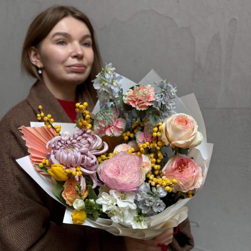 Яскравий життєрадісний букет «Мелодія самби»