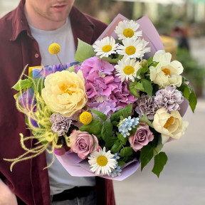 Букет «Танець колібрі»