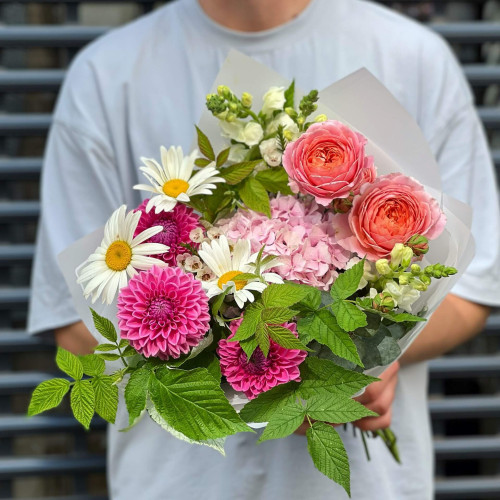 Букет «Ранкові сади»