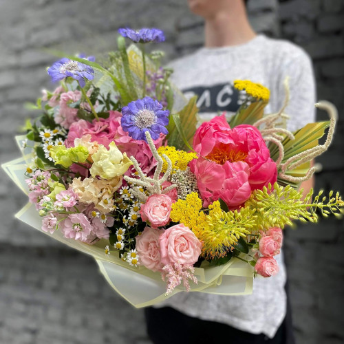 Букет «Цветная прогулка»