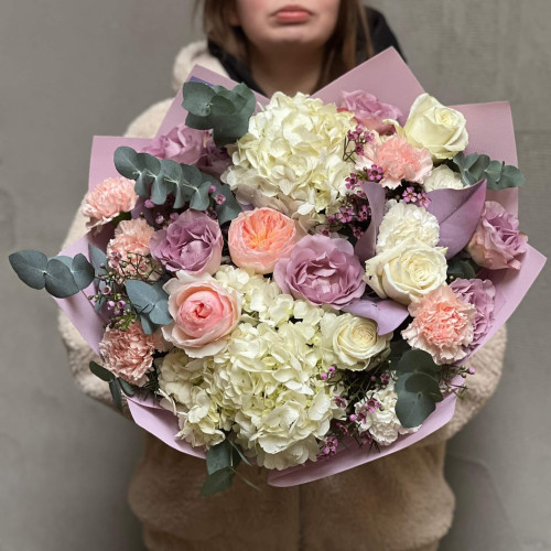 Ніжний букет у пастельних кольорах «Вишукана мрія»