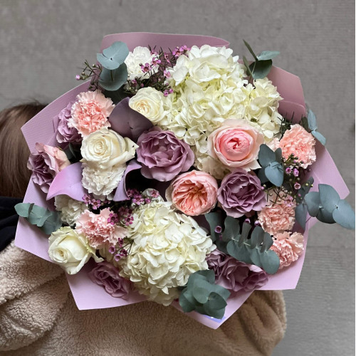Ніжний букет у пастельних кольорах «Вишукана мрія»