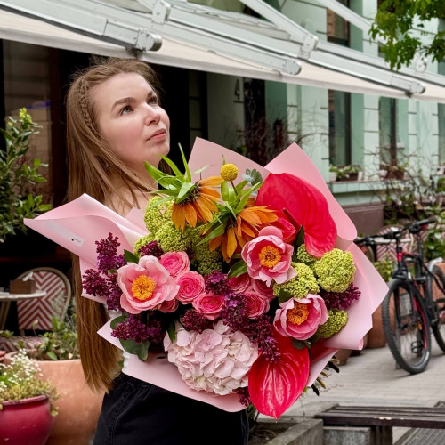 Яскравий букет з екзотичними нотками «Моя найкраща»