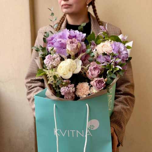 Фіолетовий букет з гортензією «Лавандовий затишок»