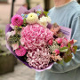 Delicate bouquet with hydrangea «Romantic Lyudochka»