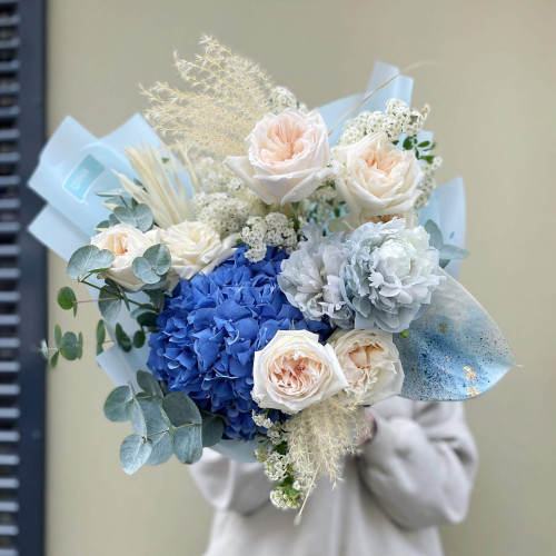 Bouquet «Skyey Azure»