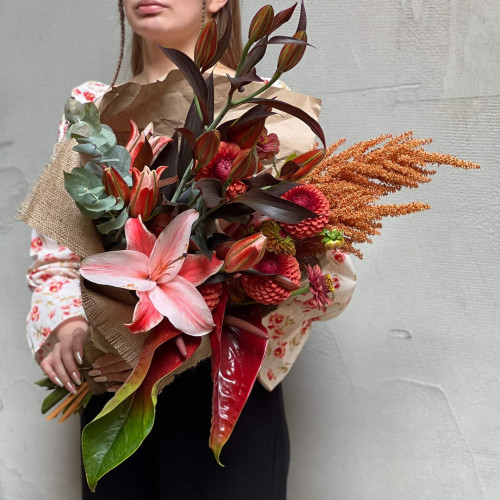 Fiery original bouquet «Spices of Love»